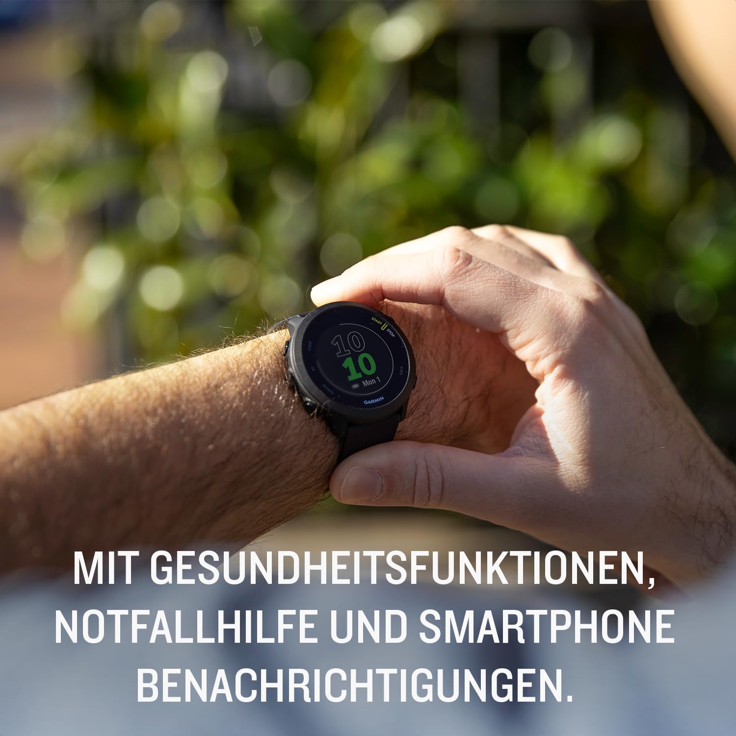 Garmin Forerunner 55 GPS-Laufuhr, 1,04“ Always-On-Farbdisplay, Trainingsempfehlungen, Laufzeitprognose, 15+ Sport-Apps, Schwarz, bis 14 Tage